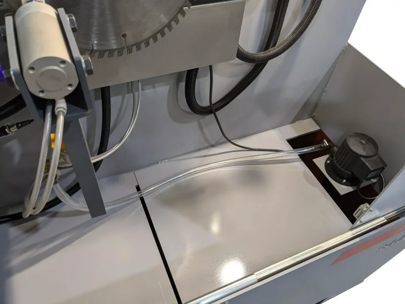 Cooling unit for the chip breaker slot grinding machine ELITE model MVB 670